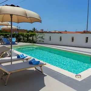 Holiday home Mareinsicilia: Talia, Sampieri